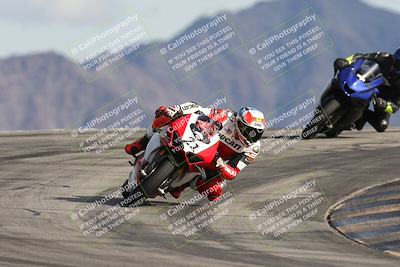 media/Nov-16-2025-Race Pace (Sun) [[8c5fa54630]]/Verified Riders/8-Turn 12 (120pm)/